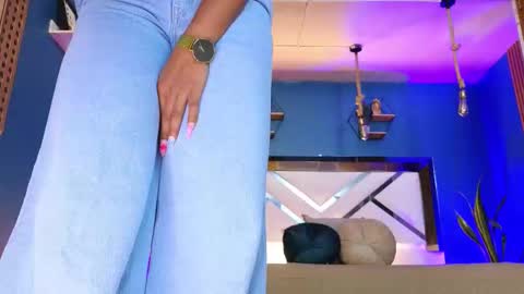 Snapshot of laady_brownn chatting on September 22, 12:03 pm Cris online show from September 22, 12:03 pm
