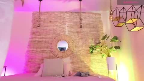 Snapshot of laady_brownn chatting on February 22, 12:08 pm Cris online show from February 22, 12:08 pm