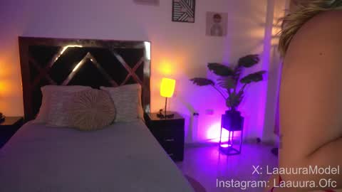 Snapshot of laauura_1 chatting on February 27, 1:38 am Only Fans laauura online show from February 27, 1:38 am