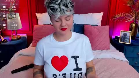 AliCooper  online show from February 15, 1:38 pm