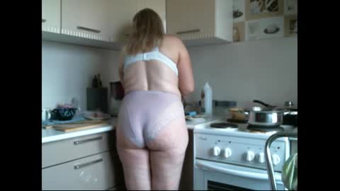 Snapshot of lady_cute_cat chatting on September 16, 3:25 am lady cute cat29 online show from September 16, 3:25 am