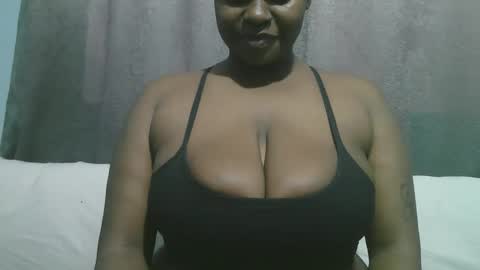 Snapshot of lady_dearra chatting on September 30, 11:16 am lady_dearra online show from September 30, 11:16 am