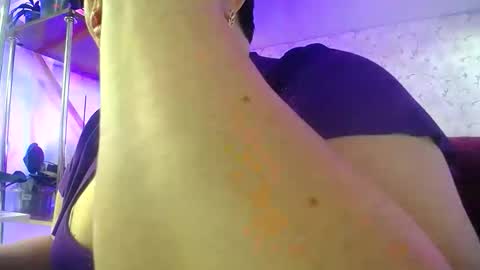 Lady Gloria online show from May 12, 5:48 am