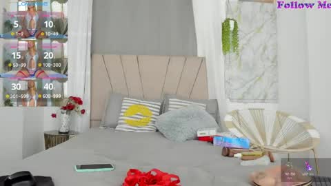 lady_miss___ online show from April 11, 12:31 pm