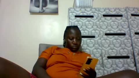 lindah32 online show from January 23, 6:35 pm