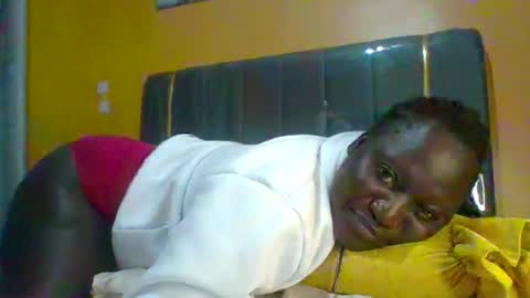 lindah32 online show from June 23, 9:02 pm