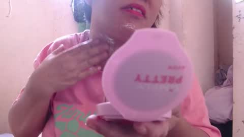 ladyjelyn69 online show from April 28, 4:38 am