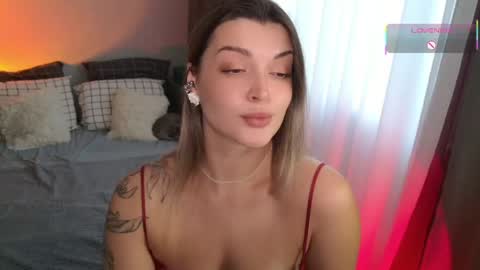 ladylancaster online show from April 20, 2:42 pm