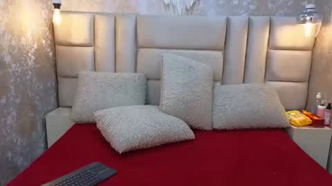 LadyMiaX online show from April 28, 3:32 am