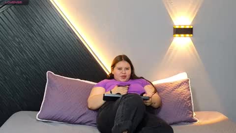    online show from February 28, 2:33 am