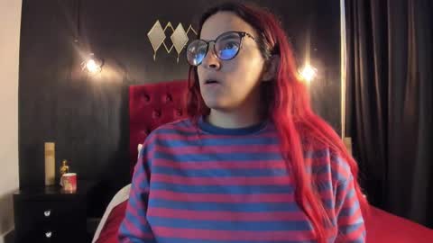 Laia  online show from September 18, 12:15 pm