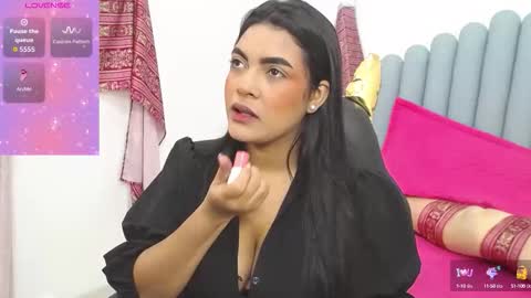 Snapshot of lakshmirani617378 chatting on September 29, 9:58 am Laskhmirani online show from September 29, 9:58 am