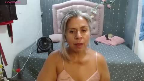 lalisha online show from July 7, 1:52 am