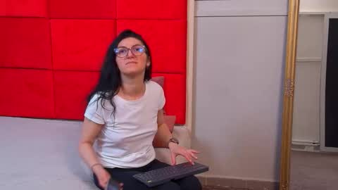 LanaBanner online show from April 26, 4:21 am