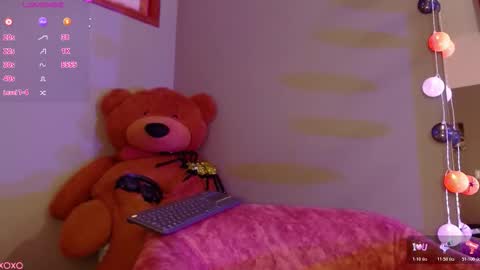 Angel  IG  online show from October 24, 11:45 pm