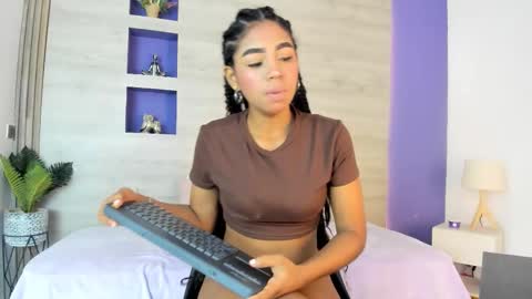 katiuska online show from February 11, 2:51 pm