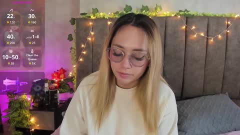 Lana online show from February 22, 6:14 am