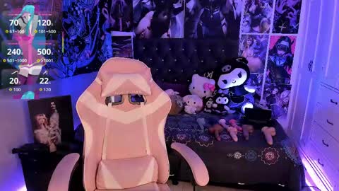 LanaKyutt666 online show from June 5, 6:47 pm