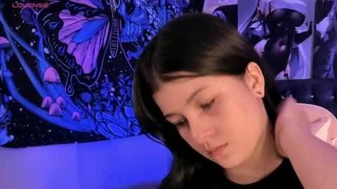 LanaKyutt666 online show from July 16, 2:27 am