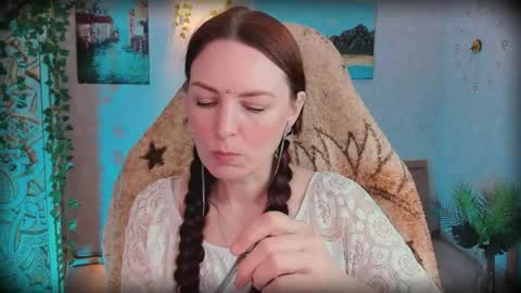 Lana Radiance online show from May 25, 12:26 pm