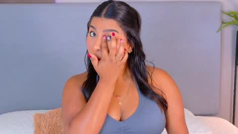 Lana online show from April 26, 1:53 pm