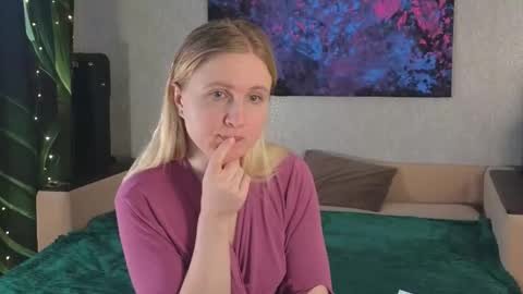 LanaviSmith online show from February 11, 6:37 am