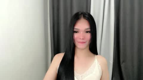 Snapshot of lanawyatt_ chatting on October 17, 7:06 pm lanawyatt_ online show from October 17, 7:06 pm