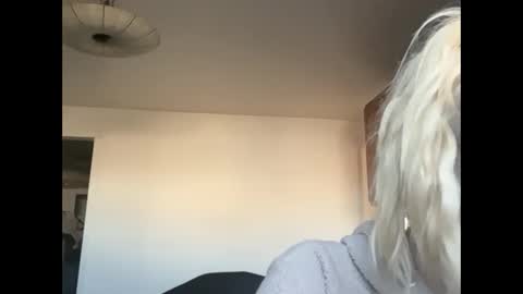 lanaxsharapova online show from January 9, 9:30 pm