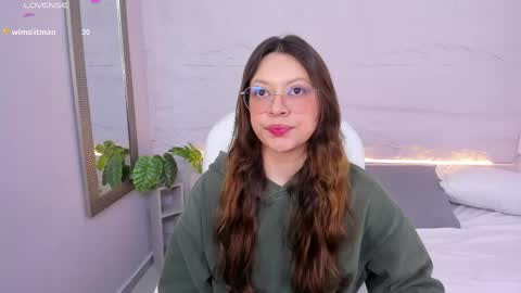 Lanna online show from April 23, 12:29 pm