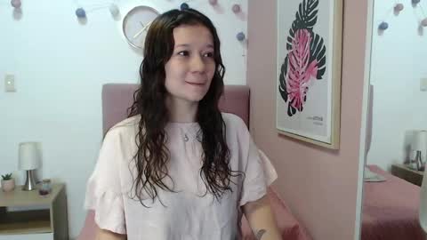 Lanna online show from April 27, 12:46 pm