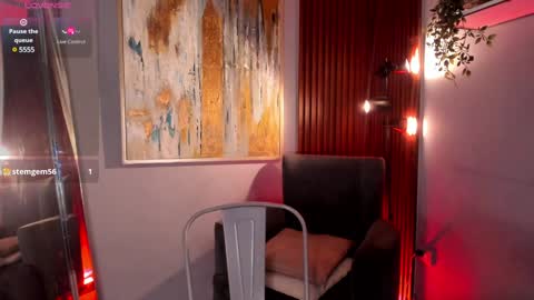 Snapshot of lanna_wilson chatting on December 27, 7:57 pm Tiana online show from December 27, 7:57 pm