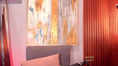 Snapshot of lanna_wilson chatting on January 25, 8:00 pm Tiana online show from January 25, 8:00 pm