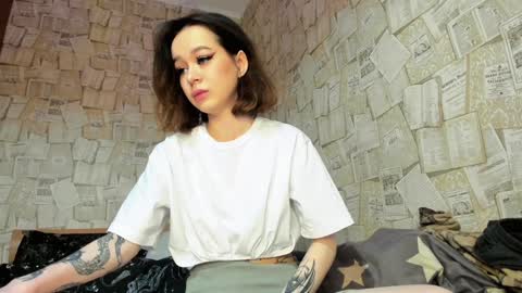 Snapshot of lapavrot chatting on December 17, 11:28 am Tima online show from December 17, 11:28 am