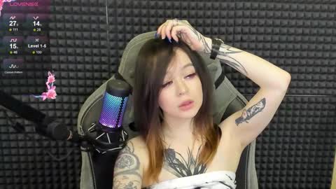 Snapshot of lapavrot chatting on October 27, 6:35 pm Tima online show from October 27, 6:35 pm