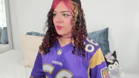 lara_desire online show from November 6, 4:57 pm