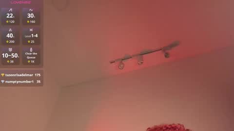 Snapshot of lara_jones_ chatting on September 13, 11:57 pm Lara online show from September 13, 11:57 pm