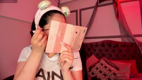 Lara Madisson online show from April 24, 7:33 am