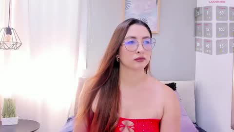      700  200   online show from April 23, 7:49 pm