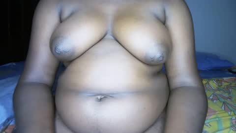 Snapshot of lasisi_ chatting on February 23, 8:39 pm Lasisi online show from February 23, 8:39 pm