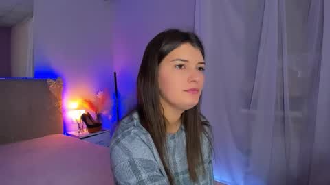 Laura online show from February 15, 7:51 am