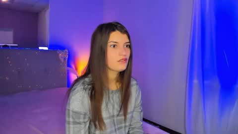 Laura online show from April 22, 5:59 am