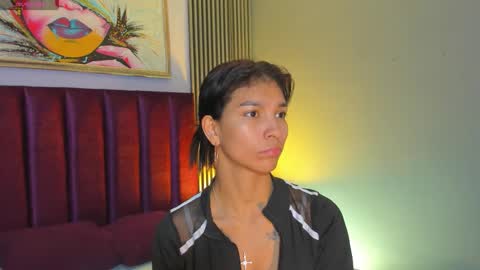 Laura online show from February 18, 12:26 pm