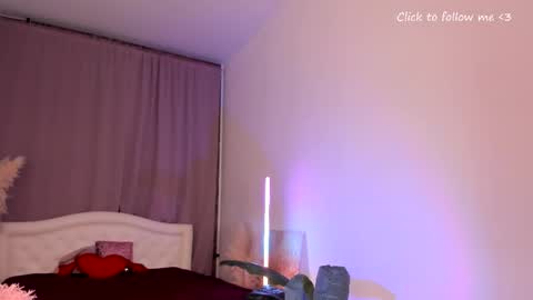 Snapshot of laura_coy chatting on October 13, 8:22 pm Laura online show from October 13, 8:22 pm