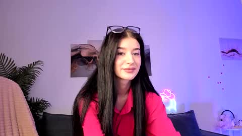 Snapshot of laura_coy chatting on September 16, 7:55 pm Laura online show from September 16, 7:55 pm
