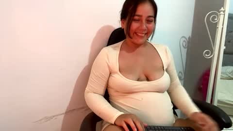 laura online show from September 24, 1:37 am