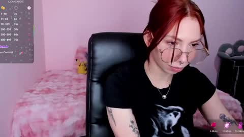 Kate  online show from April 22, 2:58 pm