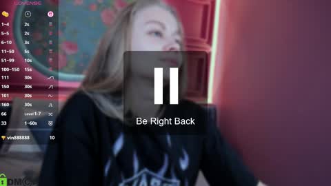 Laura online show from May 9, 12:07 pm