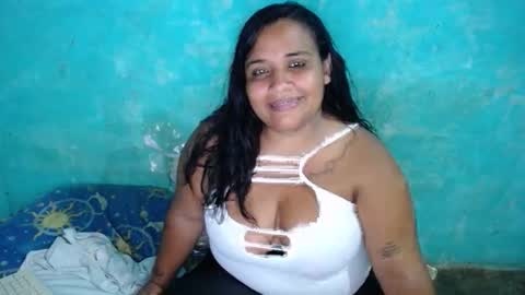 laura_sofia23 online show from May 17, 12:43 am