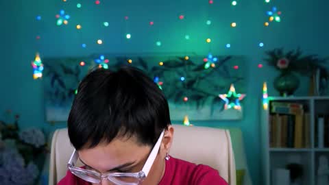 lauradavidsons online show from February 18, 5:34 pm