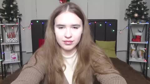 Snapshot of laurahlot chatting on December 23, 6:58 pm LauraHlot online show from December 23, 6:58 pm